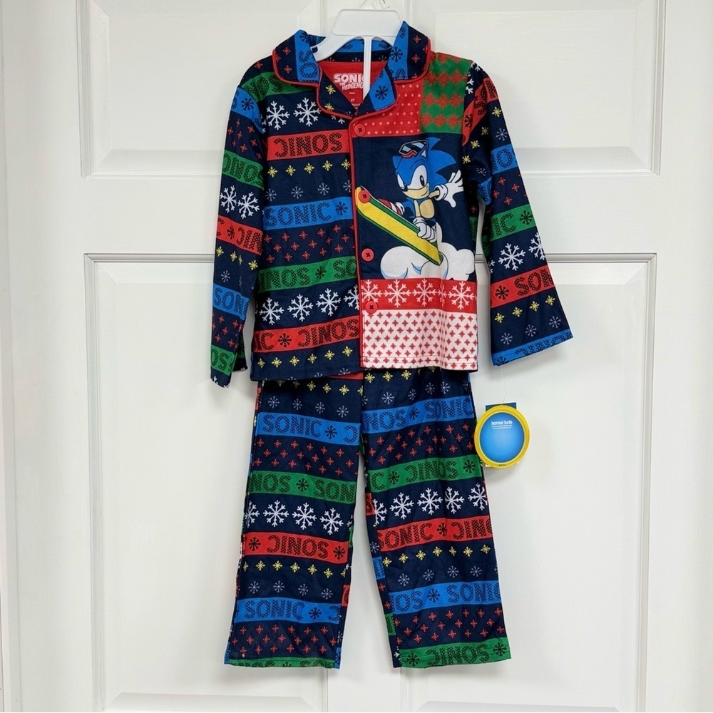 NWT Sonic the Hedgehog Pajama Set Toddlers 4T Flannel Button Up Pjs Pajamas
